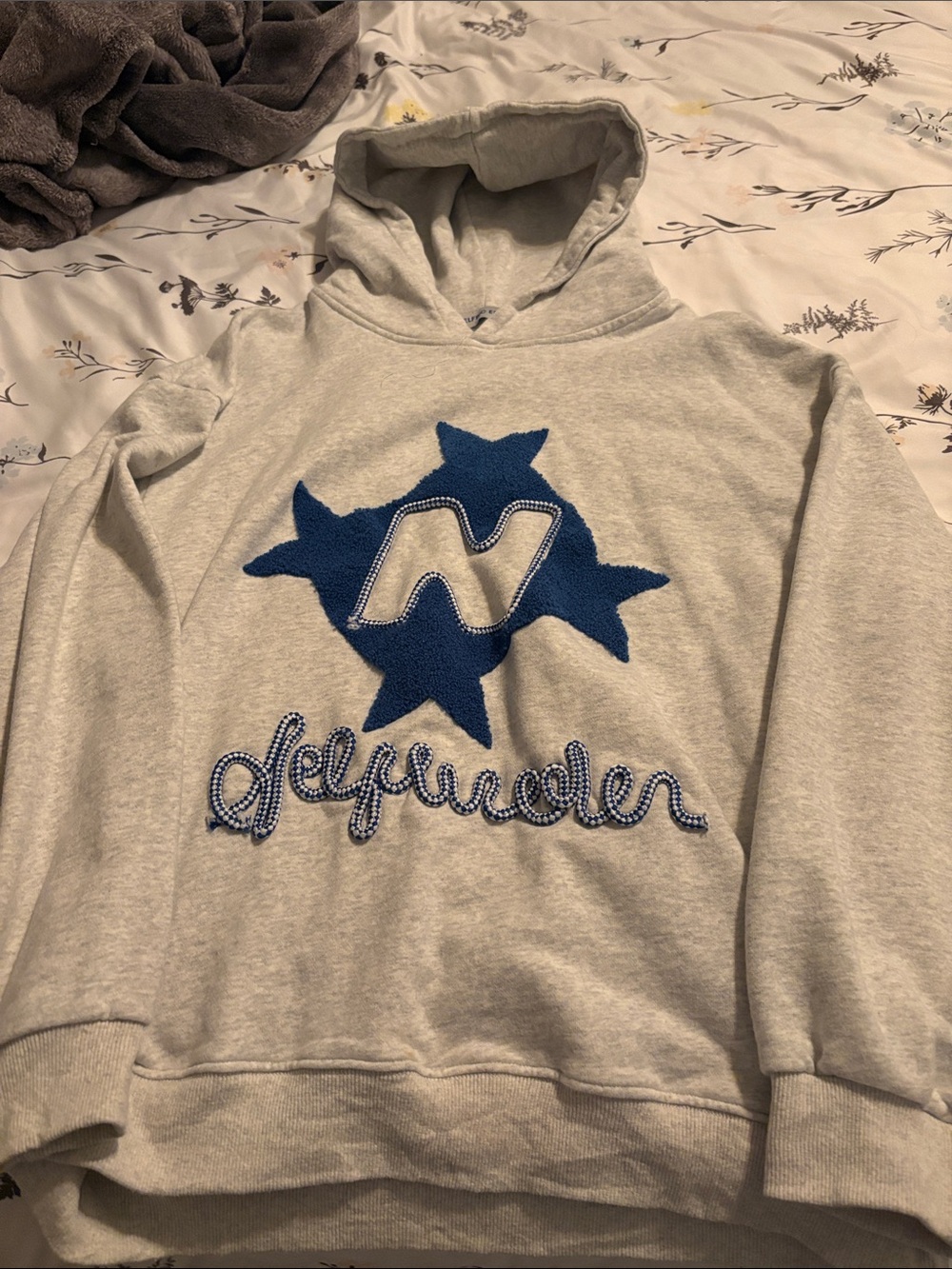 Aelfric Eden Gray Crewneck Hoodie with Blue Star Patch